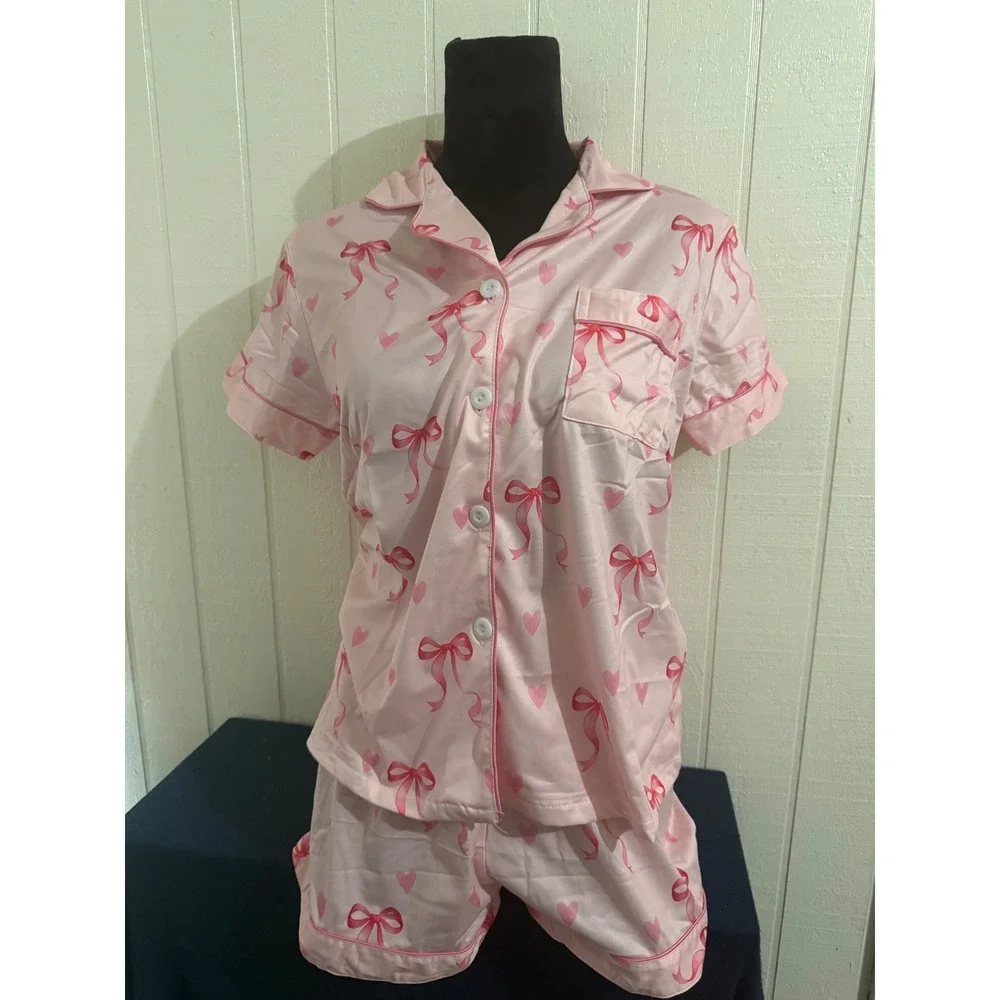 NIB Pink Bow and Heart Print Satin Pajama Set Short Sleeve Button Down Shorts S
